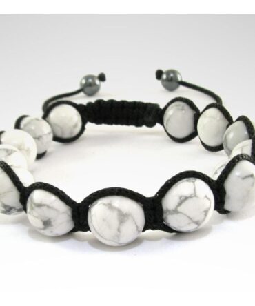 Pulsera Howlita Macrame