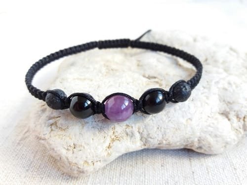 Pulsera Centro Amatista con Ónix y Volcánica Tejido - Image 2