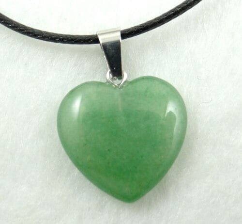 Collar Corazón Jade Verde - Image 9